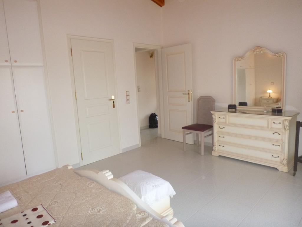 Villa Faidra Erétria Extérieur photo